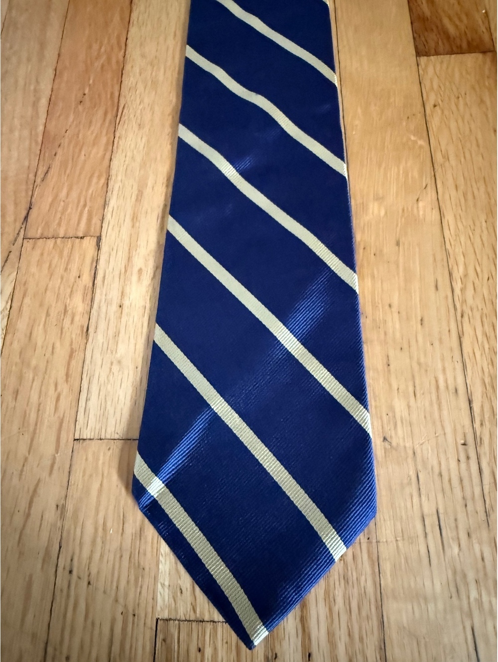 Brooks Brothers 346 Pure Silk Tie Navy Gold Stripe Made USA 3.25”